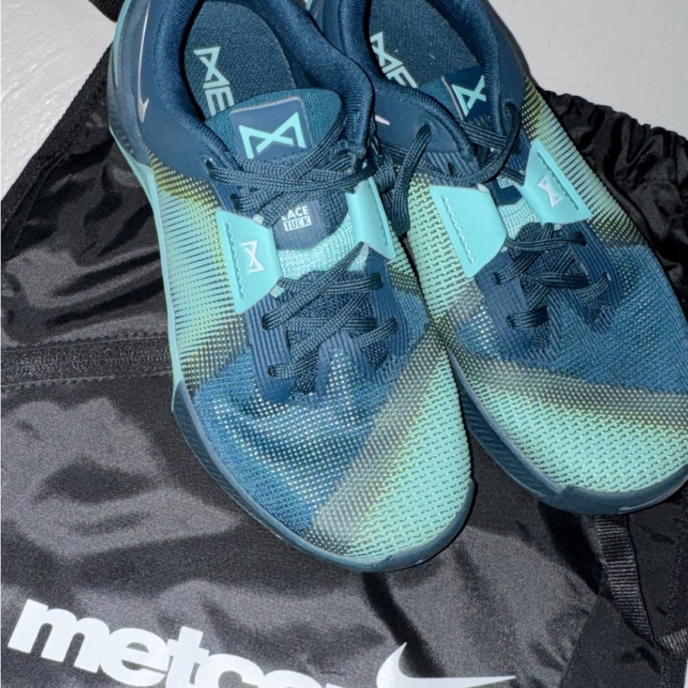 Nike Metcon Sneakers in Blue and Teal